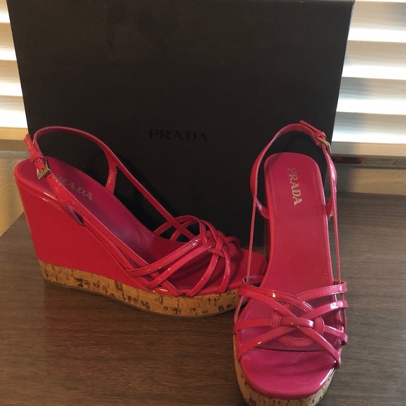 Prada Pink Patent Leather Cork Wedges - Size 8 - Picture 1 of 3